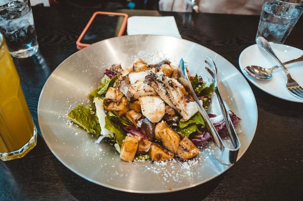 Enhancing Food Safety and Diet Quality: The Role of UV Light Sanitation Devices in Your Kitchen